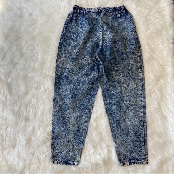 Vtg Levi’s Size 14 Acid Washed High Waisted Jeans - Picture 2 of 8